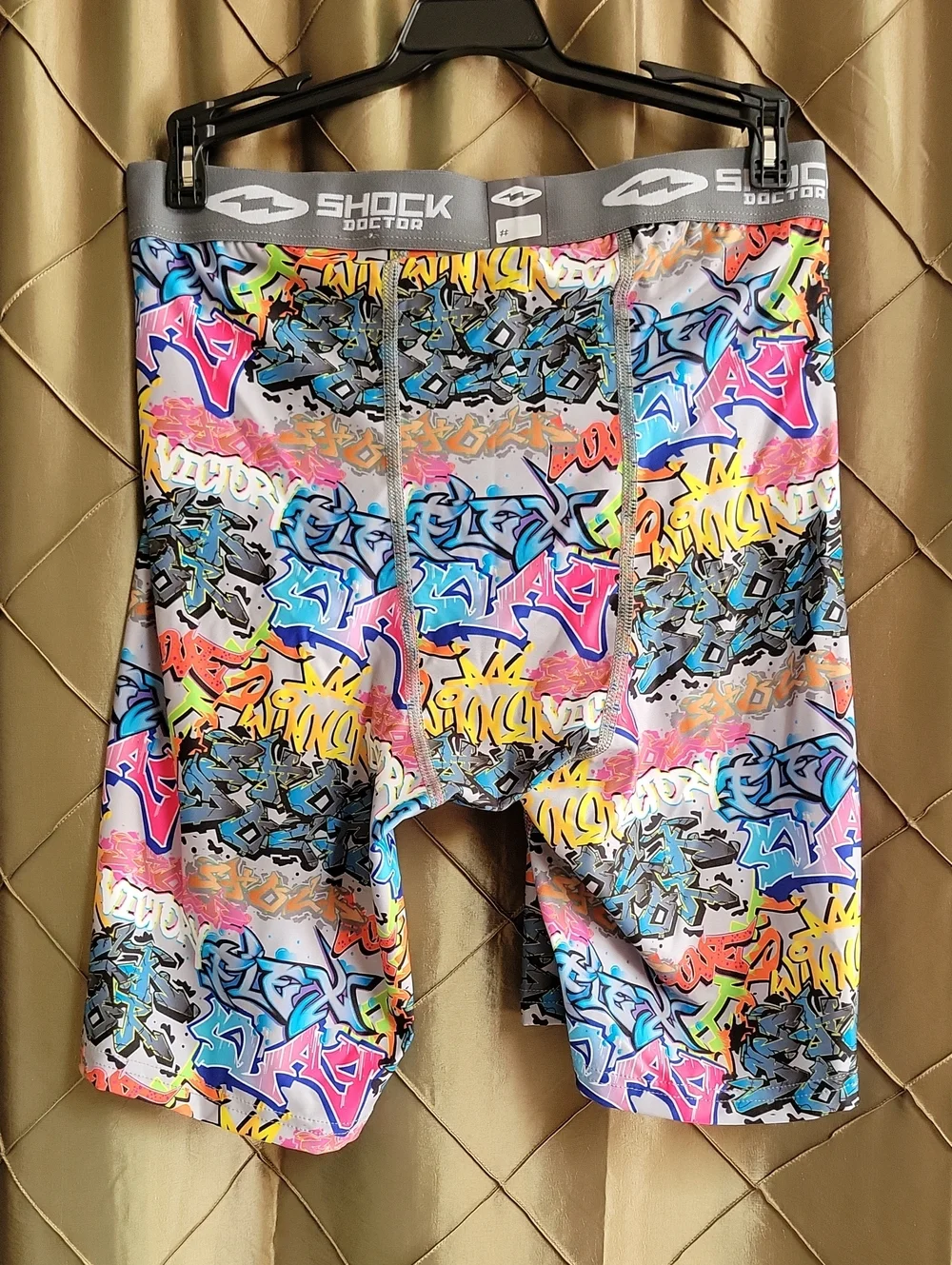 NWT- Shock Doctor RARE ‘Grafitti’ Men Core Compression Shorts